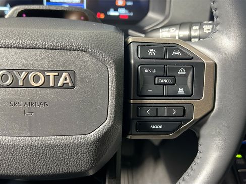 Used 2025 Toyota Land Cruiser w/ Premium Package AWD/4WD image 19