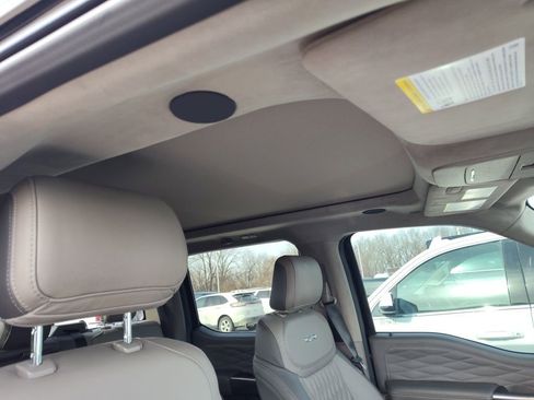 Used 2025 Ford F150 Platinum w/ Equipment Group 703A Plus image 8