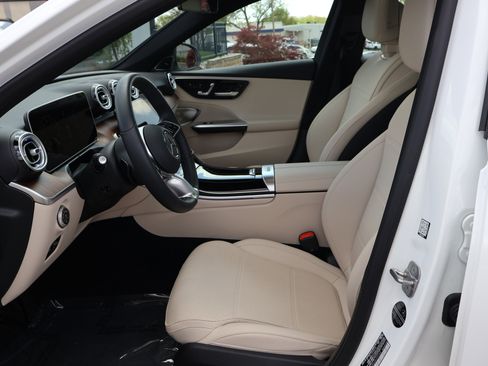 Certified 2025 Mercedes-Benz C 300 Sedan image 10