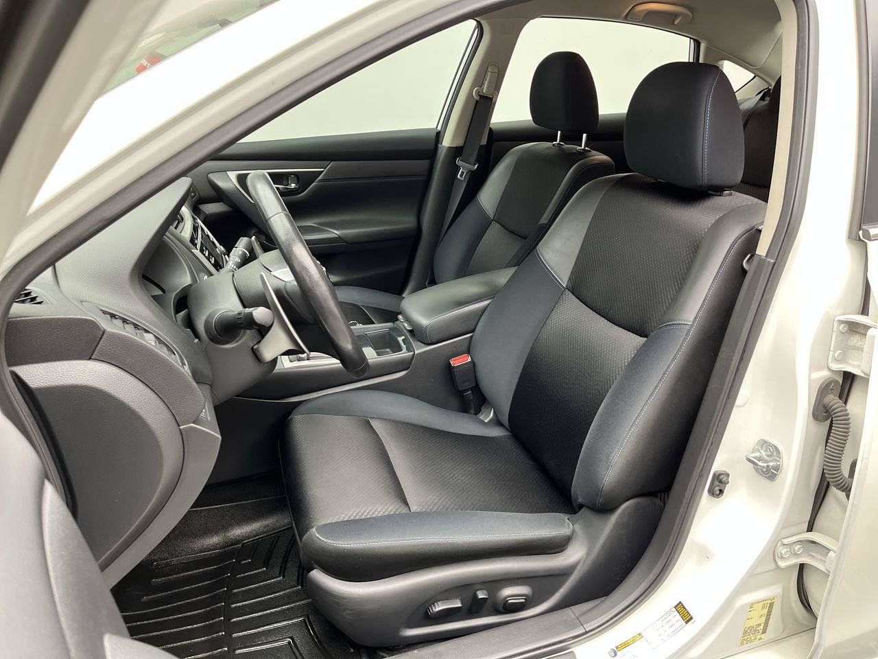 Used 2018 Nissan Altima 2.5 SR FWD image 8