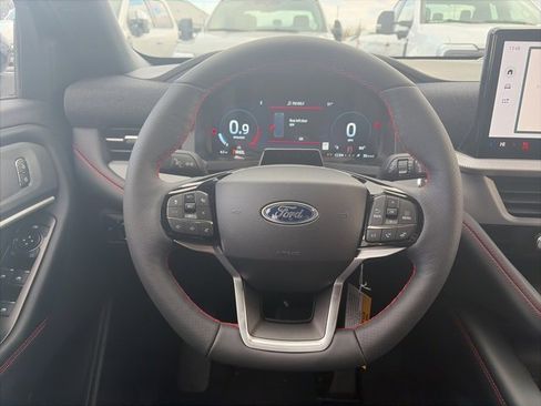 New 2026 Ford Explorer ST-Line image 15