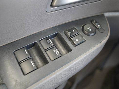 Used 2011 Honda Odyssey EX-L image 27