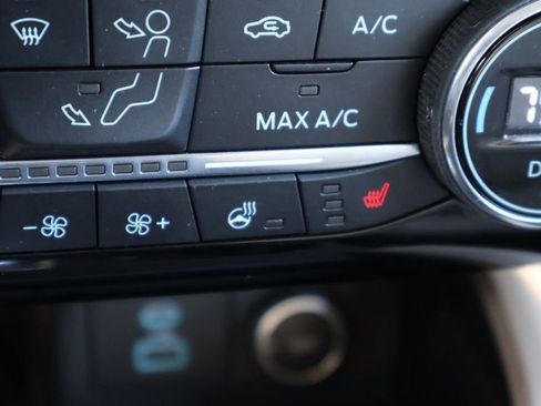 Used 2021 Ford Escape SEL image 30