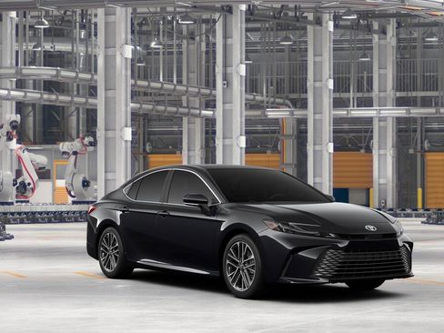 New 2026 Toyota Camry XLE AWD/4WD image 15
