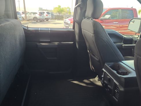 Used 2019 Ford F150 XLT w/ Equipment Group 302A Luxury image 10