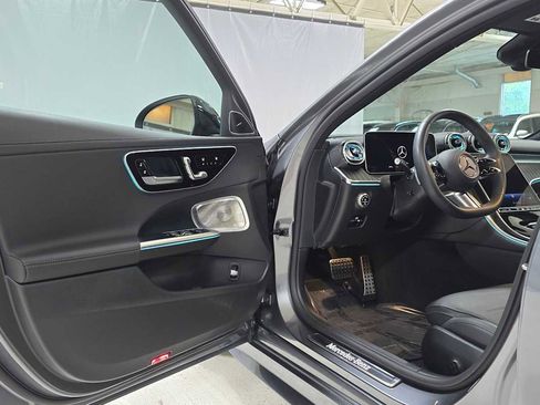 Used 2025 Mercedes-Benz C 300 C 300 image 19