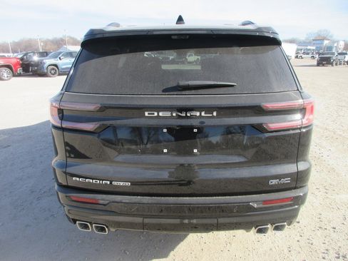 New 2026 GMC Acadia Denali Ultimate image 5