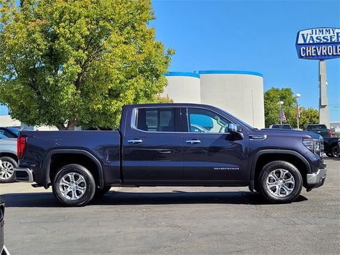 Used 2024 GMC Sierra 1500 SLT image 5