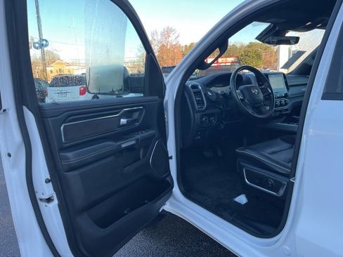 Used 2024 RAM 1500 Laramie image 4