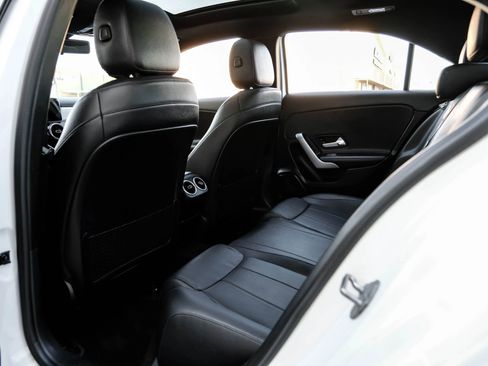 Used 2019 Mercedes-Benz A 220 4MATIC image 37