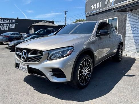 Used 2019 Mercedes-Benz GLC 300 4MATIC Coupe w/ AMG Line image 15
