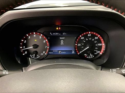 New 2026 Nissan Frontier PRO-4X w/ Pro-4x Convenience Package AWD/4WD image 26