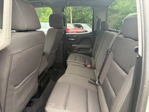 Used 2019 GMC Sierra 1500 SLE w/ SLE Value Package AWD/4WD image 16