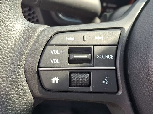 Used 2024 Honda CR-V LX image 22