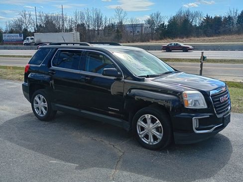 Used 2017 GMC Terrain SLE w/ Convenience Package image 7