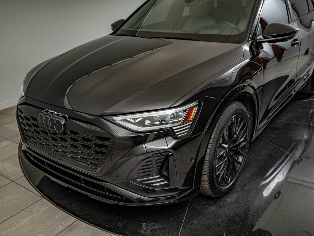Certified 2024 Audi Q8 e-tron Prestige w/ Prestige Package AWD/4WD image 14
