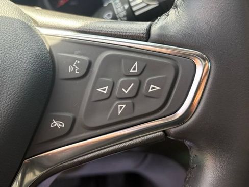 Used 2021 Chevrolet Equinox LT AWD/4WD image 17