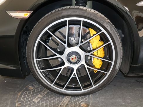 Used 2018 Porsche 911 Turbo S AWD/4WD image 35