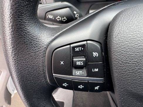 Used 2024 Ford Transit 350 XLT RWD image 9
