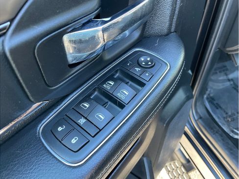 Used 2016 RAM 1500 Sport w/ Black Ram 1500 Sport Group AWD/4WD image 12