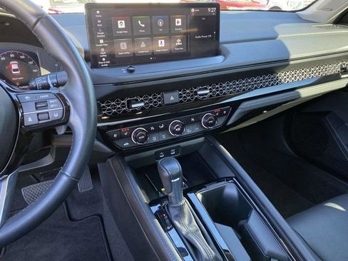 Used 2023 Honda Accord Touring image 28