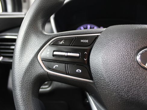 Used 2019 Hyundai Santa Fe SE w/ Cargo Package image 10