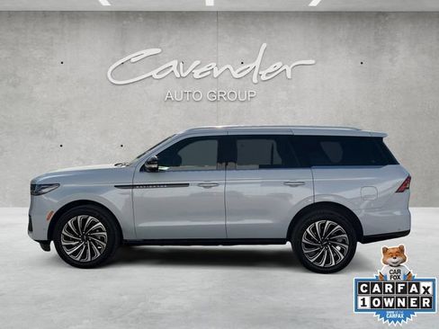 Used 2025 Lincoln Navigator Black Label AWD/4WD image 13
