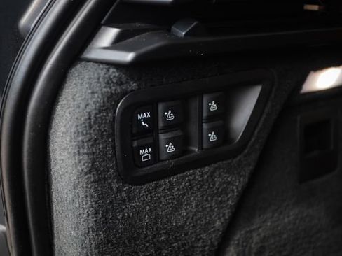 Used 2021 BMW X7 M50i AWD/4WD image 80