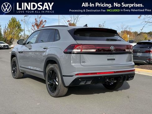 New 2026 Volkswagen Atlas Cross Sport SEL R-Line AWD/4WD image 5