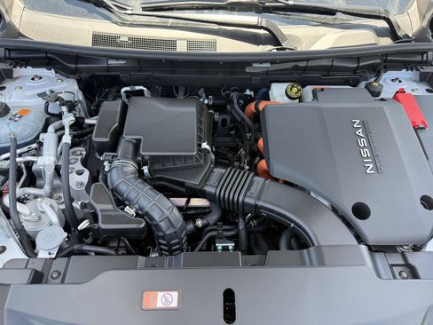 New 2026 Nissan Rogue Platinum AWD/4WD image 10