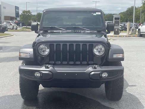 Used 2021 Jeep Wrangler Sport AWD/4WD image 22