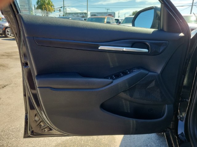 Used 2024 Kia Seltos LX AWD/4WD image 18