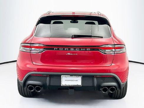 Certified 2026 Porsche Macan AWD/4WD image 6