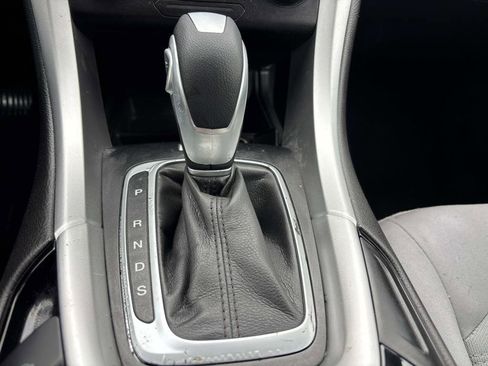 Used 2014 Ford Fusion S image 22