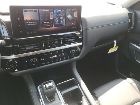 New 2026 Nissan Pathfinder SL w/ Cargo Package FWD image 21