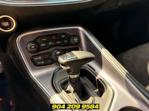 Used 2017 Dodge Challenger R/T Scat Pack RWD image 21