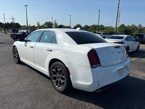 Used 2018 Chrysler 300 S w/ 300S Premium Group AWD/4WD image 3