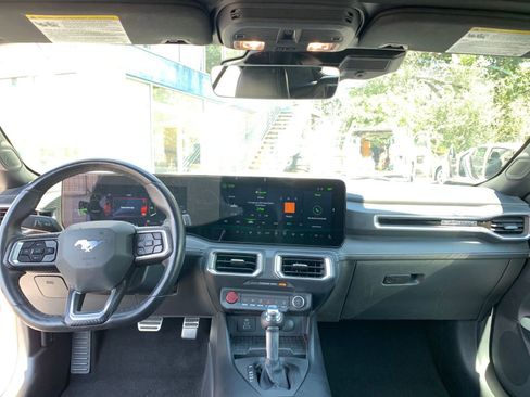 Used 2024 Ford Mustang Premium image 32