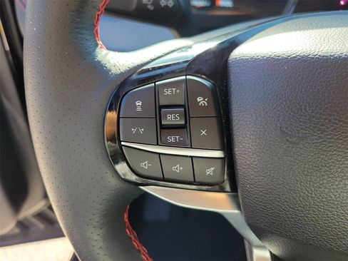 Used 2025 Ford Explorer ST-Line w/ ST-Line Street Pack image 20