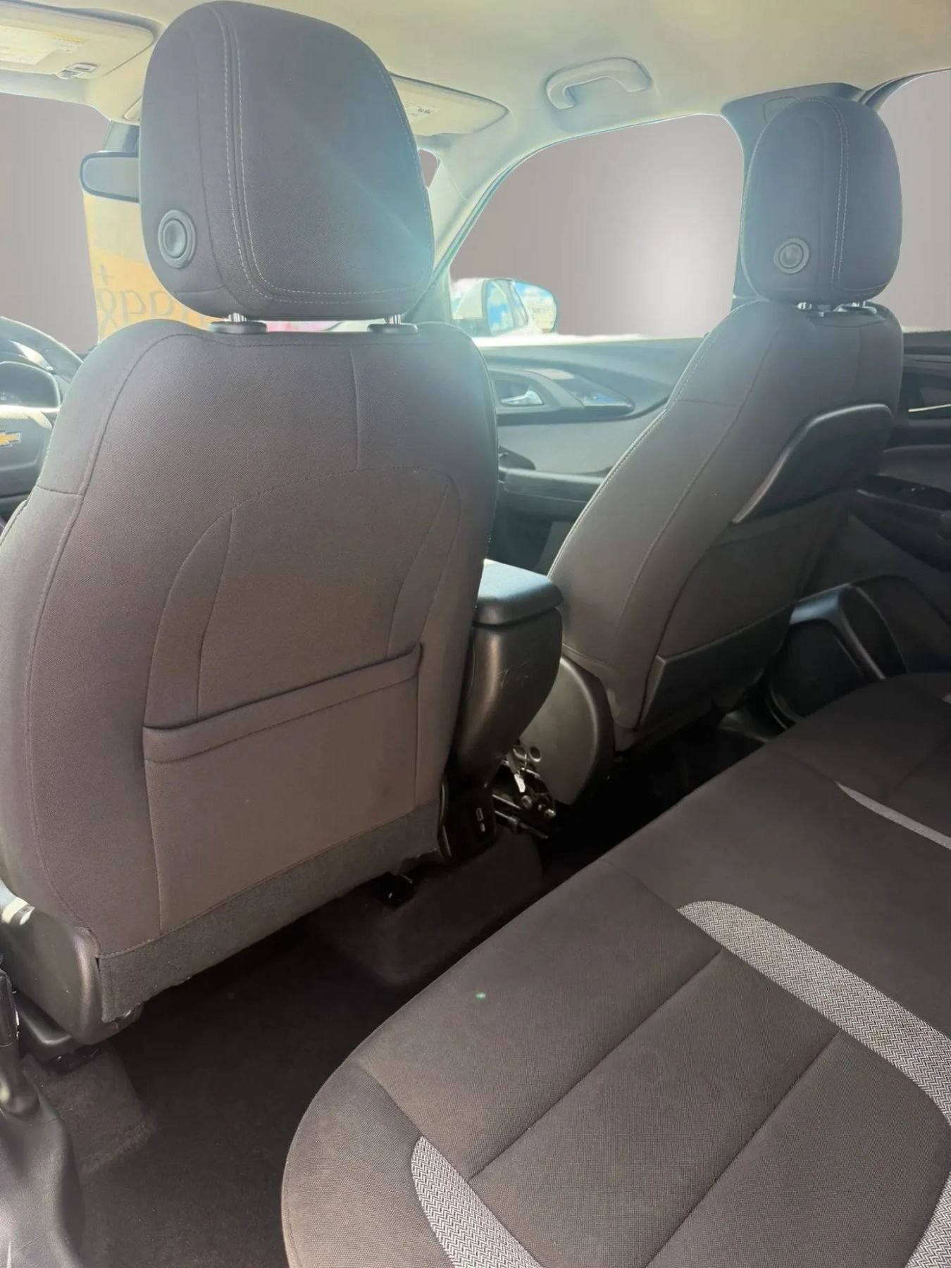 Used 2021 Chevrolet TrailBlazer LT w/ Convenience Package FWD image 17
