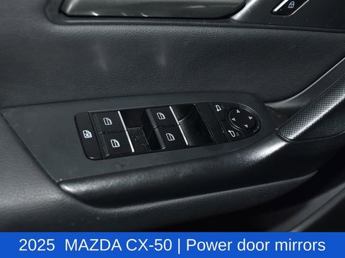 Used 2025 MAZDA CX-50 AWD 2.5 S w/ Premium Package image 21