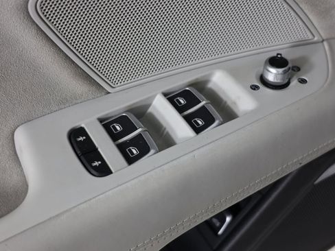 Used 2017 Audi RS 7 Performance w/ Driver Assistance Package image 23