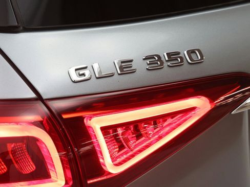Used 2022 Mercedes-Benz GLE 350 image 28