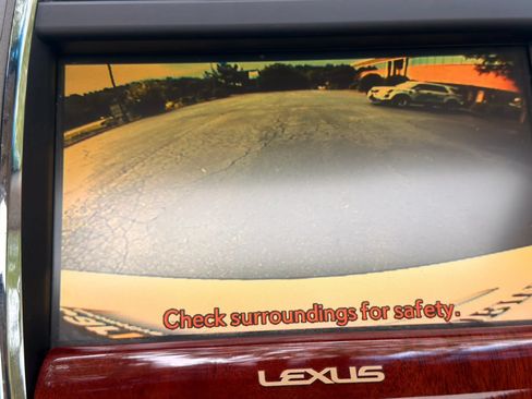 Used 2010 Lexus ES 350 FWD image 12