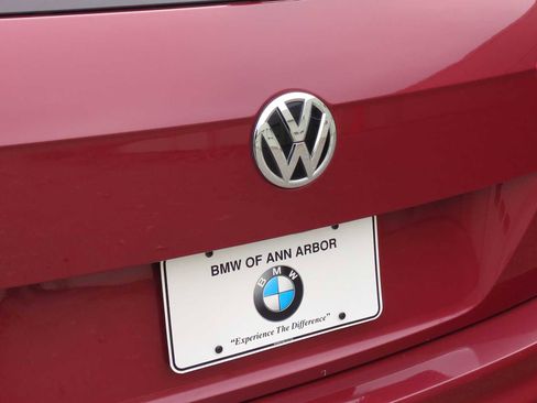 Used 2019 Volkswagen Tiguan SEL image 12