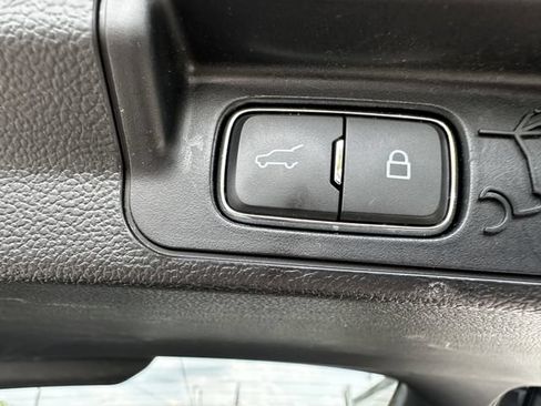 Certified 2023 Ford Explorer XLT w/ Equipment Group 202A AWD/4WD image 43