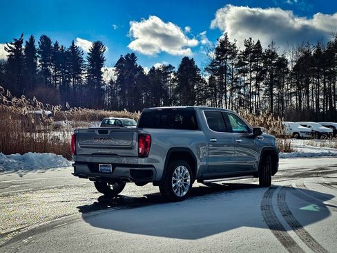 Certified 2024 GMC Sierra 1500 Denali w/ Technology Package AWD/4WD image 4