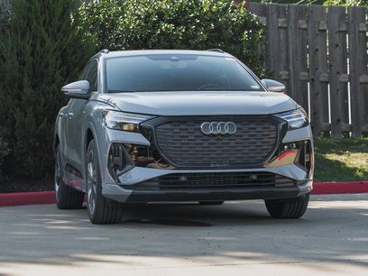Used 2023 Audi Q4 e-tron Prestige w/ Black Optic Package
