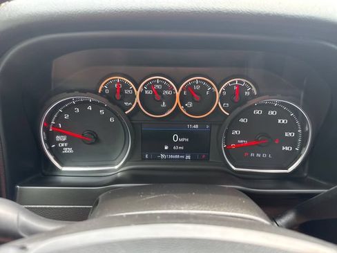 Used 2021 Chevrolet Silverado 1500 LT AWD/4WD image 24