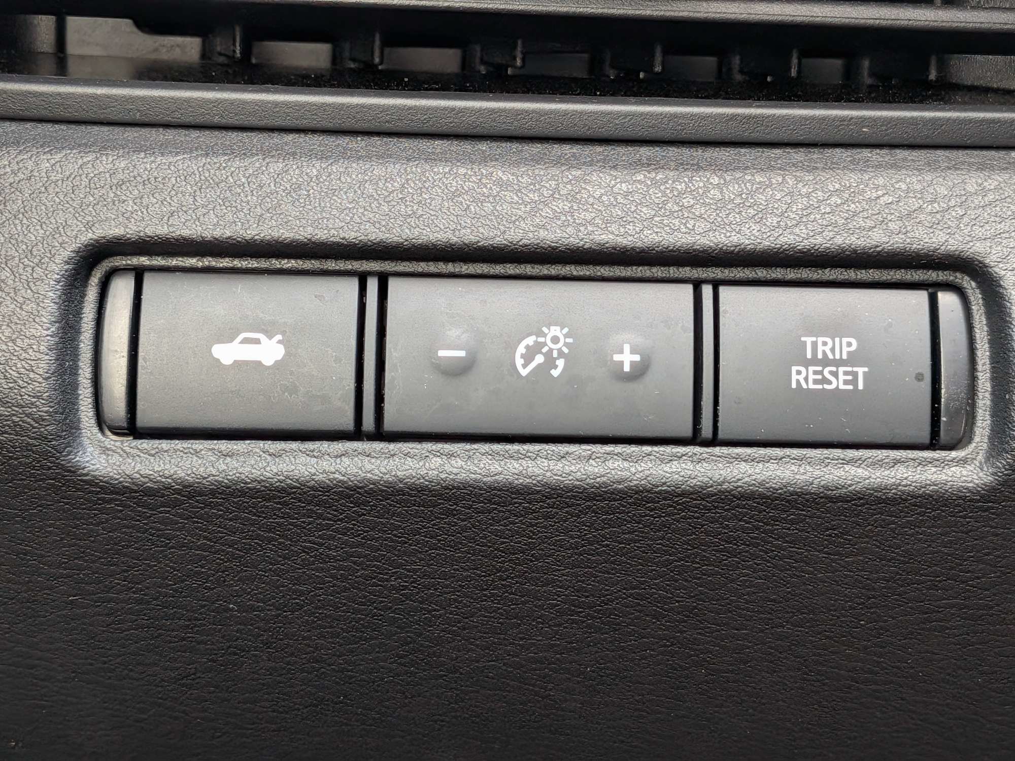 Used 2024 Nissan Altima 2.5 SR w/ SR Premium Package FWD image 23
